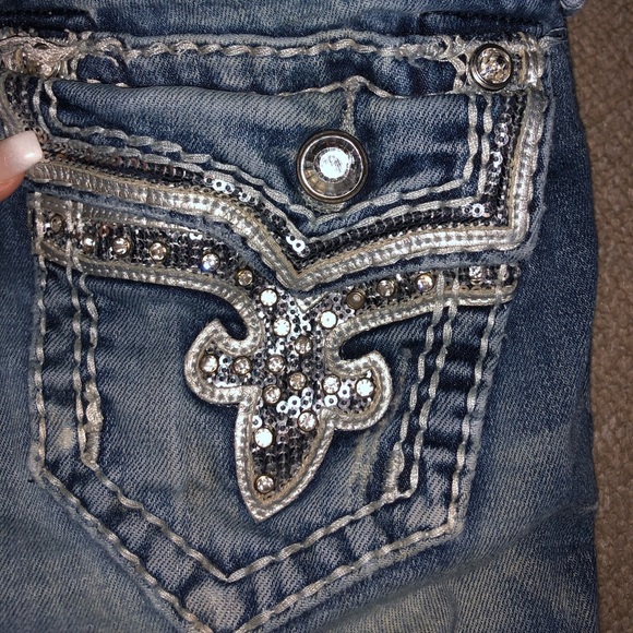 Rock Revival Jeans - Picture 2 of 4